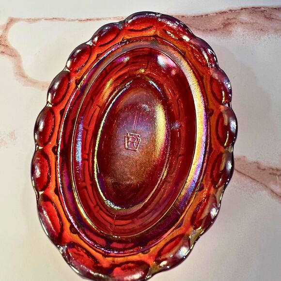 3" Red Carnival Hen on Nest - Picture 6 of 9